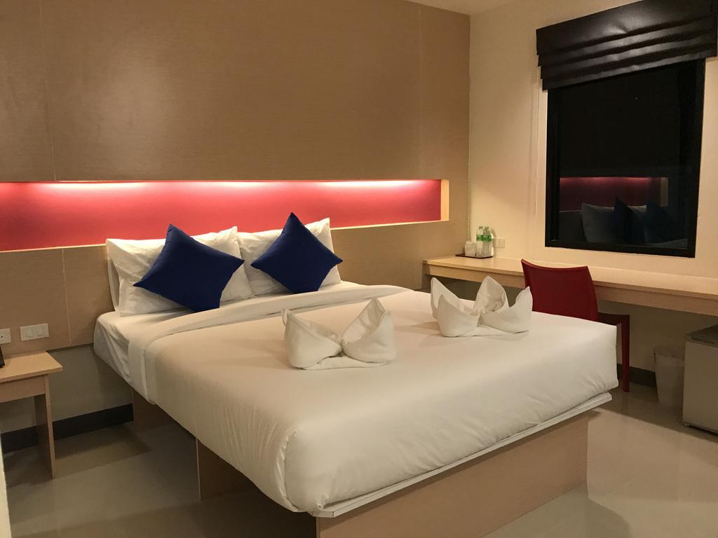 The Lephant Hotel Surat Thani Exterior photo