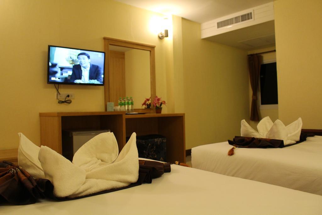 The Lephant Hotel Surat Thani Exterior photo