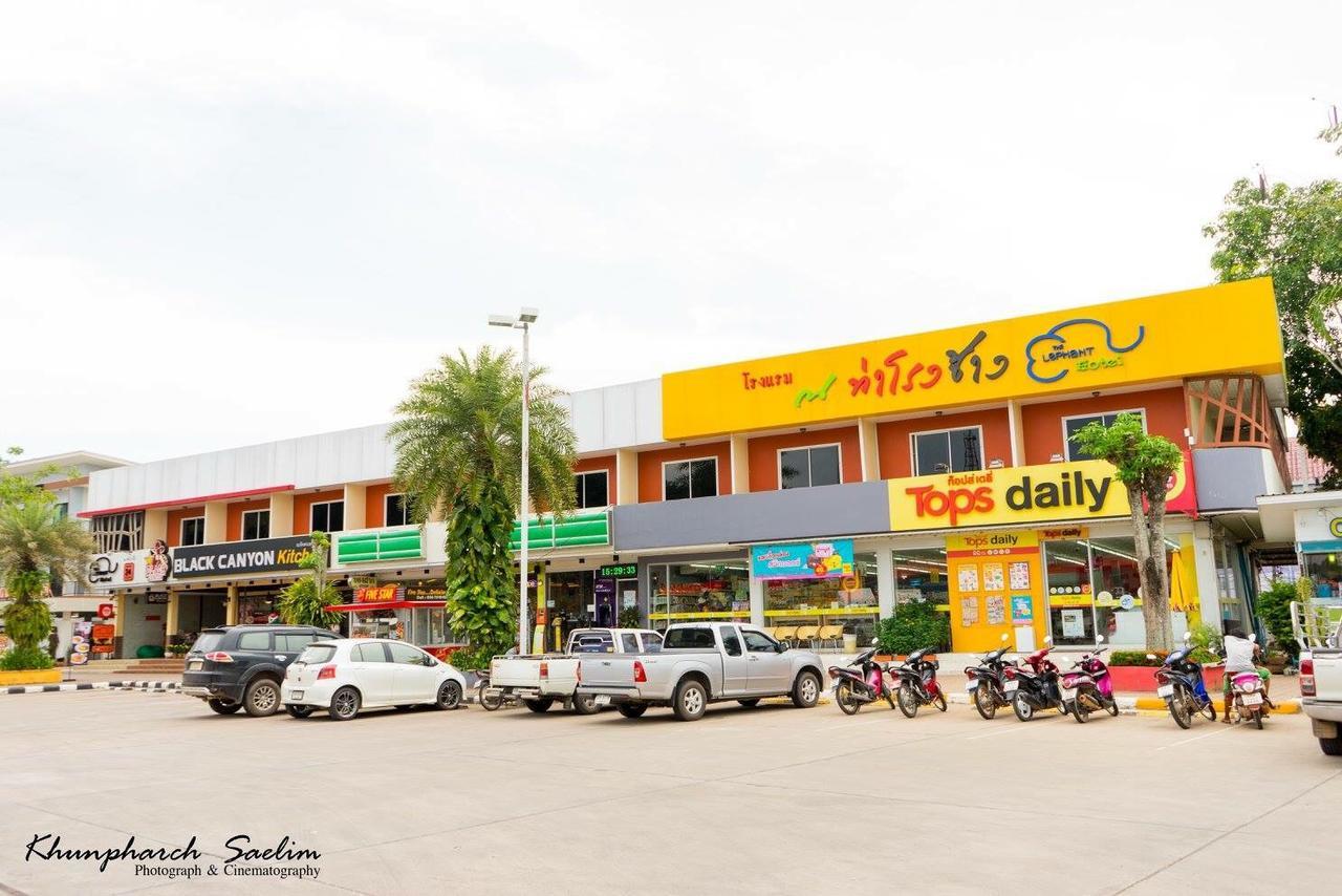 The Lephant Hotel Surat Thani Exterior photo