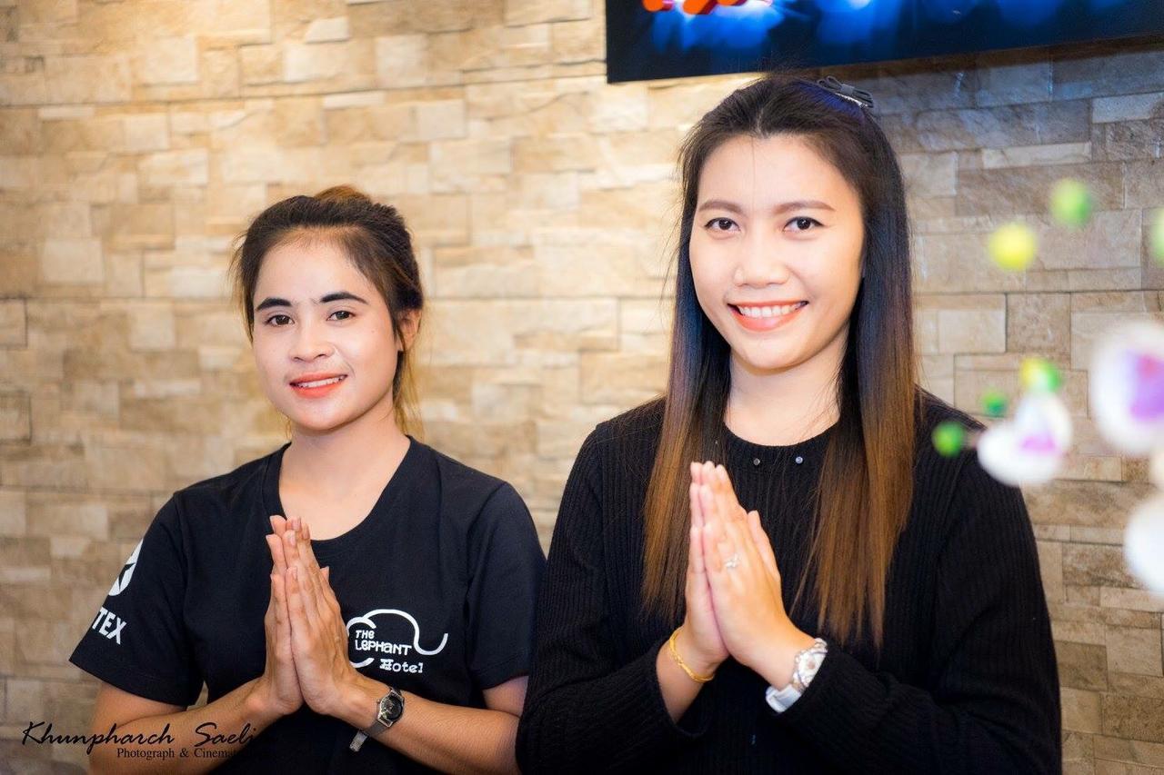 The Lephant Hotel Surat Thani Exterior photo